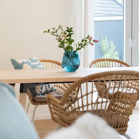 Appartement Kuestenbutze - Modernes Fuer 6 Im Beach-style Mit Vollausgestatteter Kue By Interhome Mildstedt