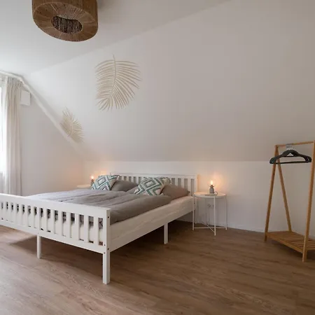 Kuestenbutze - Modernes Fuer 6 Im Beach-style Mit Vollausgestatteter Kue By Interhome Lägenhet