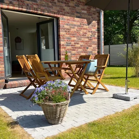 Kuestenbutze - Modernes Fuer 6 Im Beach-style Mit Vollausgestatteter Kue By Interhome Mildstedt