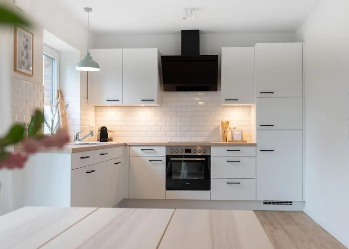 Appartement Kuestenbutze - Modernes Fuer 6 Im Beach-style Mit Vollausgestatteter Kue By Interhome